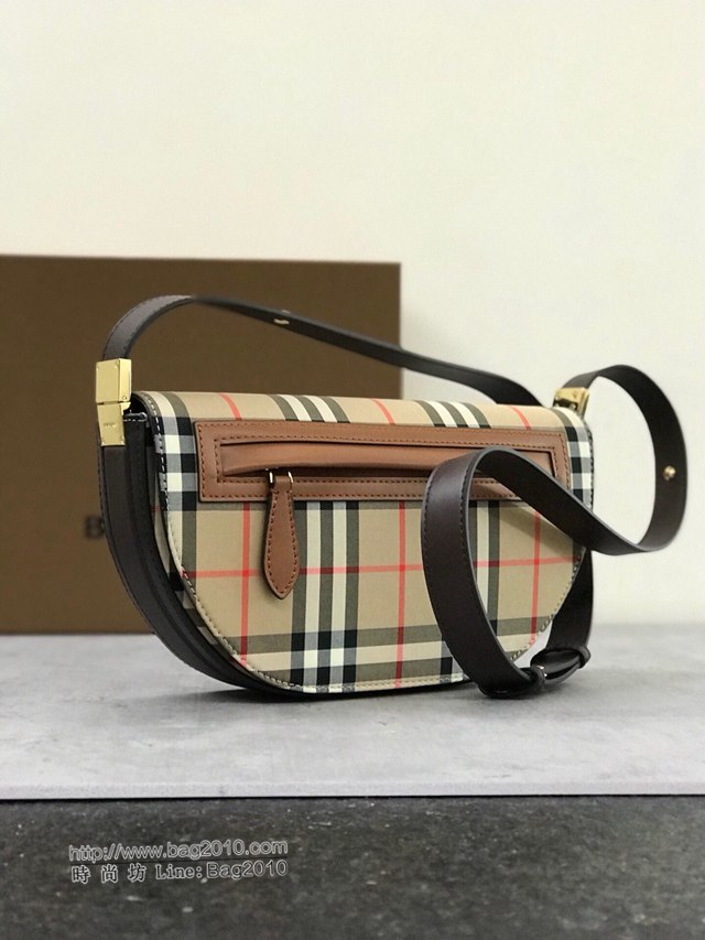 Burberry專櫃新款女包 巴寶莉時裝秀款格紋肩背包  db1173